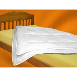 4sleep Přikrývka SCHON z dutého vlákna, prošívaná 140x220cm, letní 550g